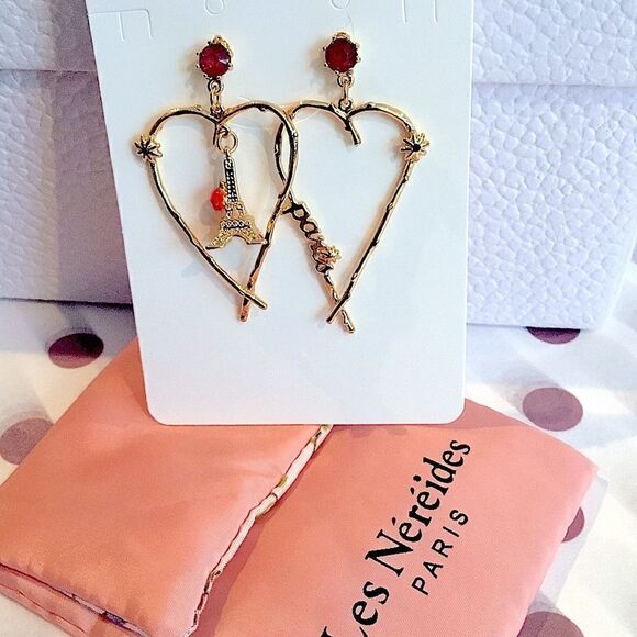 EIFFEL TOWER PARIS EARRINGS 14K GOLD PLATED - Picture 1 of 4